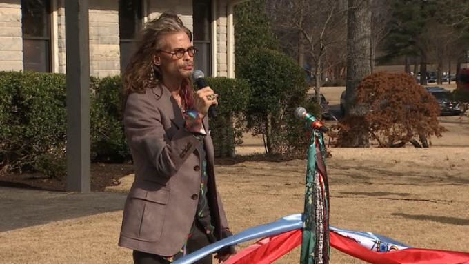 From Rock Star to Group Home Owner: Steven Tyler of Aerosmith Opens “Janie’s House”